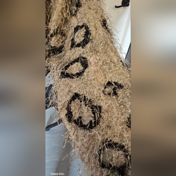 Papaya Shaggy Faux Fur Leopard Print Sweater Top - Size L - Picture 6 of 10